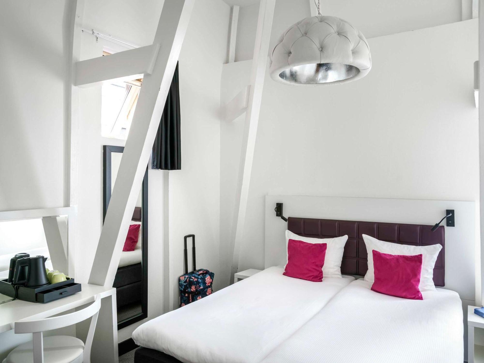 Ibis Styles Amsterdam Amstel Hotell Exteriör bild
