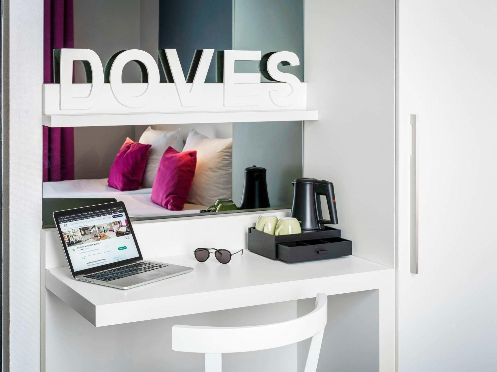 Ibis Styles Amsterdam Amstel Hotell Exteriör bild
